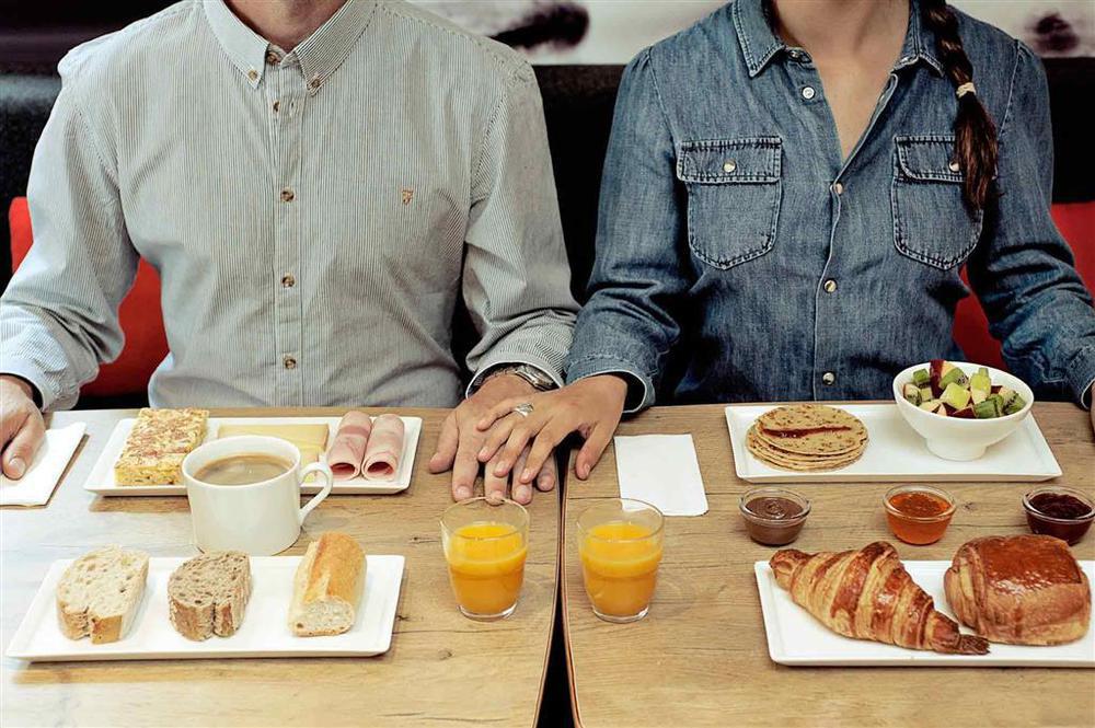 Ace Hotel Travel Fabregues - A9 Montpellier Sud Restaurant photo